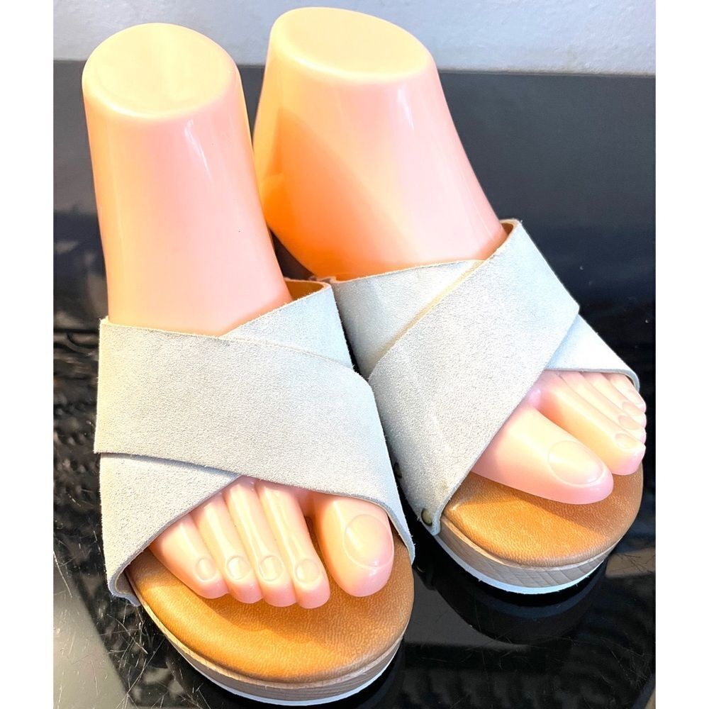 Donna Toscana Light Grey suede wooden clogs made in Italy Size 6.5 bohemia New